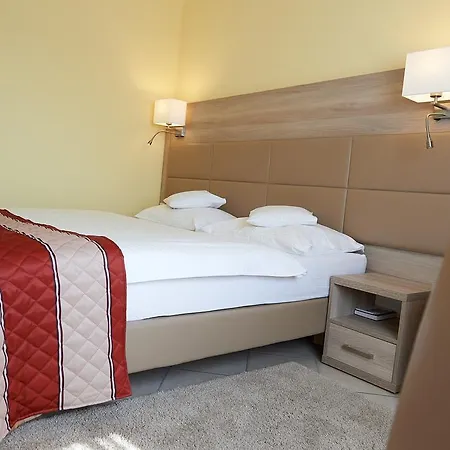 Szálloda Hotel Wendelstein